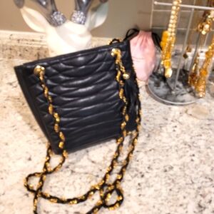 💚CLEARANCE💚 Giorgio Beverly Hills black and gold